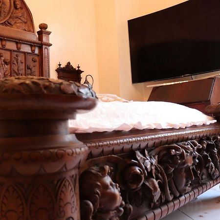 B&B Goldmund Napoli Ngoại thất bức ảnh