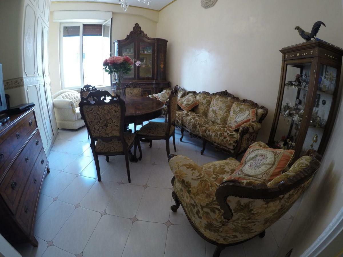 B&B Goldmund Napoli Ngoại thất bức ảnh