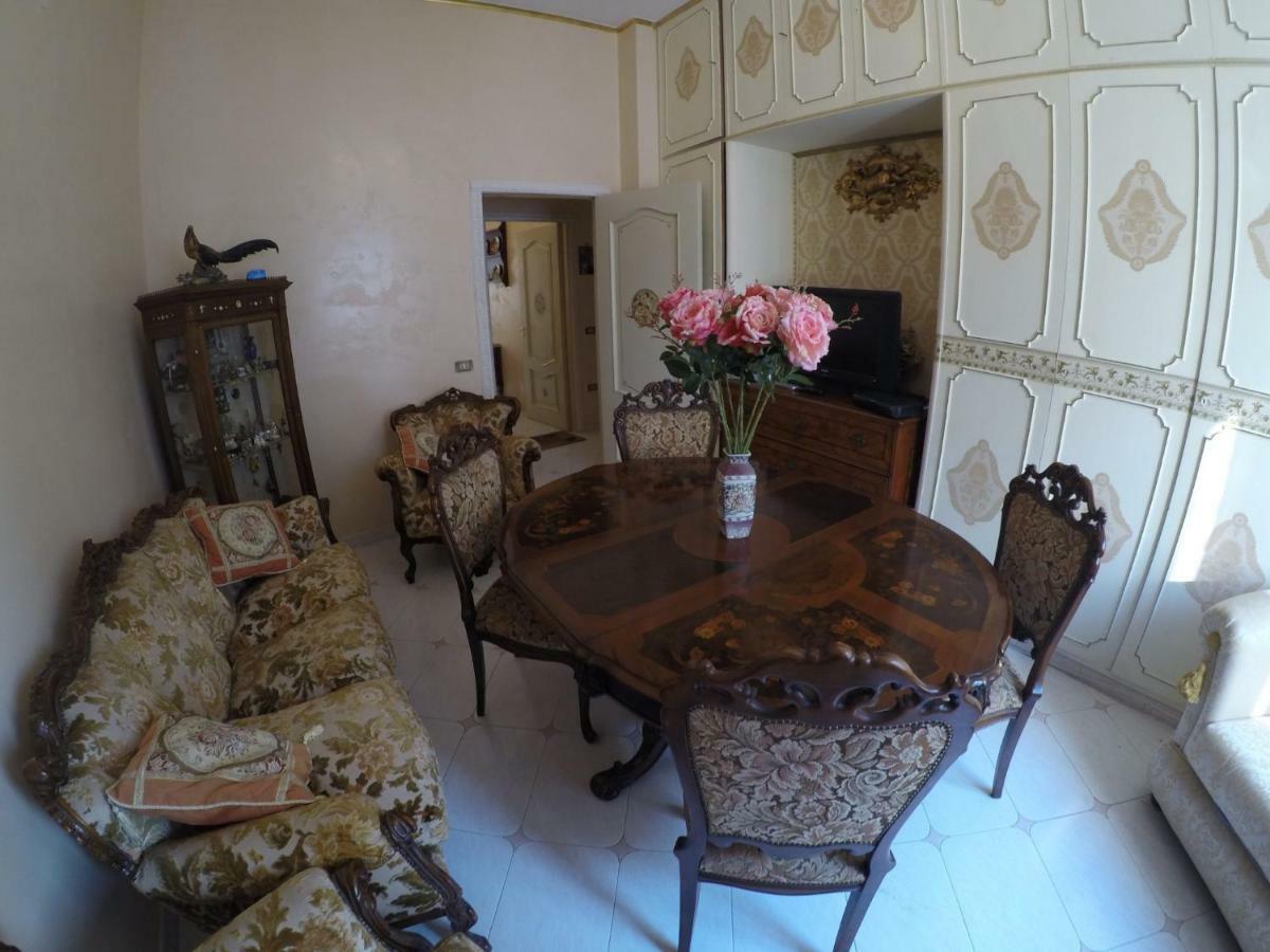 B&B Goldmund Napoli Ngoại thất bức ảnh